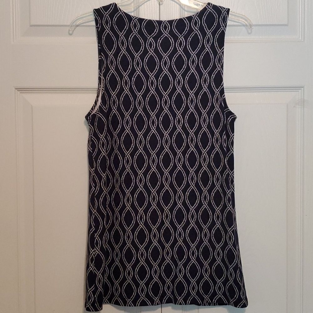 Crown & Ivy Women's Sleeveless Split Neck Printed Top Size Small - Picture 6 of 8